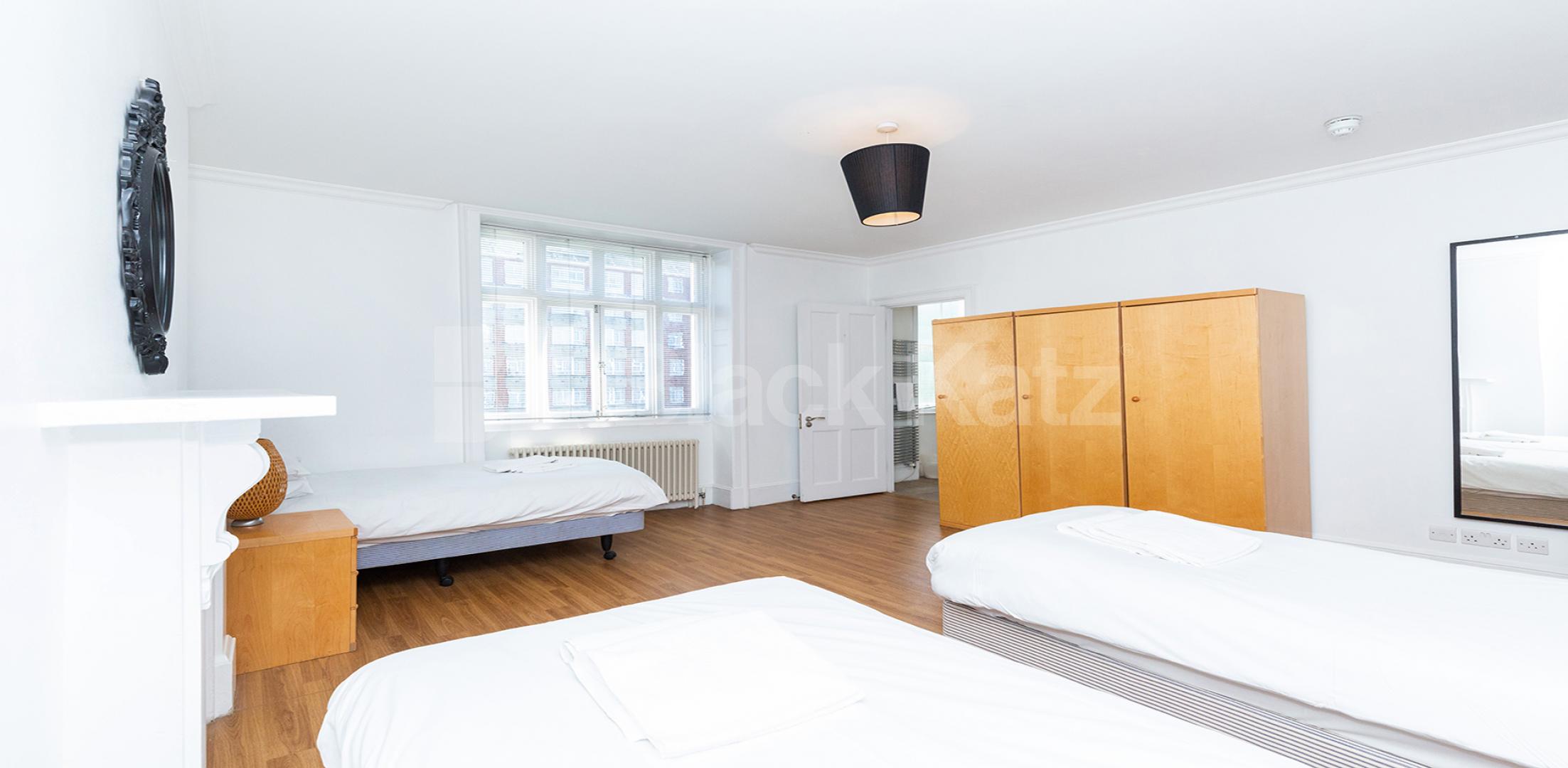 			BLOOMSBURY ZONE 1 LOCATION!, 1 Bedroom, 1 bath, 1 reception Flat			 Bedford Place, BLOOMSBURY